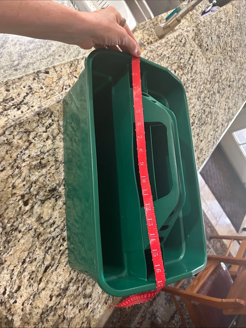 Green Plastic Cleaning Storage 6 slots for cleaning brush Tote with Carry Handle